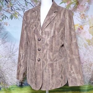 Chico's size 1 brown animal print jacket